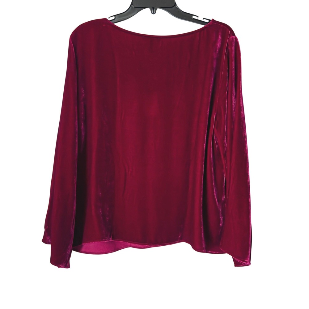 Eileen Fisher Women M Top Silk Blend Velvet Long Sleeve Color: Magenta / Berry